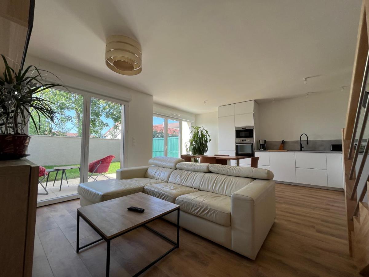Leyment Maison T4 Cosy + Jardin מראה חיצוני תמונה